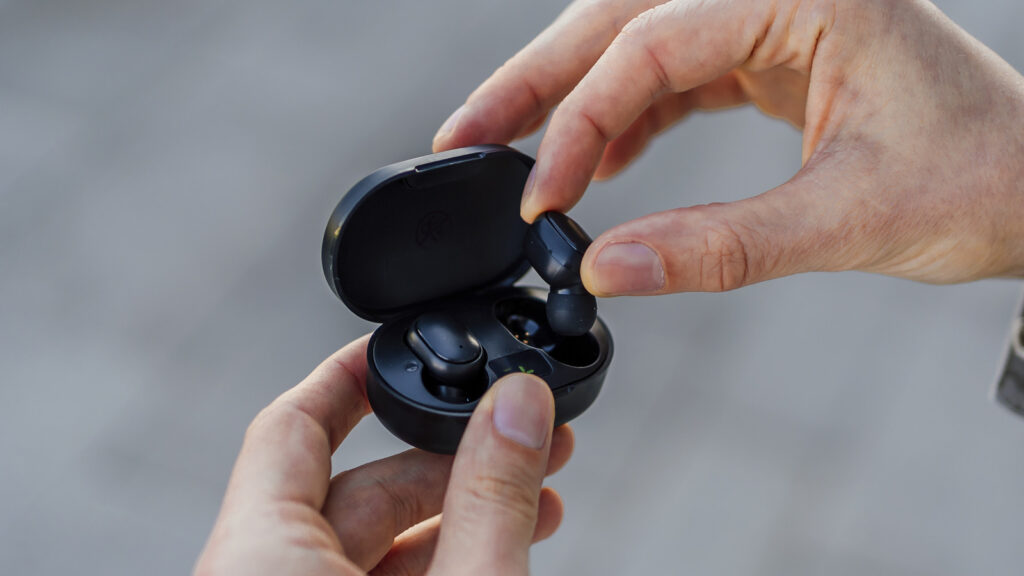 Best Wireless Earbuds Under $100: 9 Brilliant Picks That Actually Sound Amazing best wireless earbuds under $100